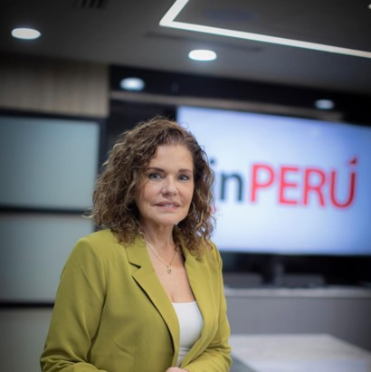 Mercedes Aráoz, ex vicepresidenta y ex primera ministra del Perú, participando en evento de inPERÚ sobre desarrollo económico y relaciones internacionales